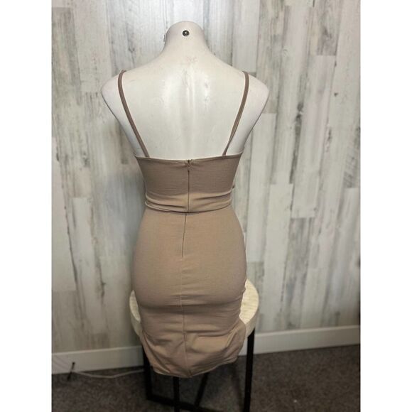 Nude mini dress - Picture 3 of 7